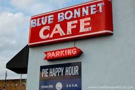 blue-bonnet-cafe